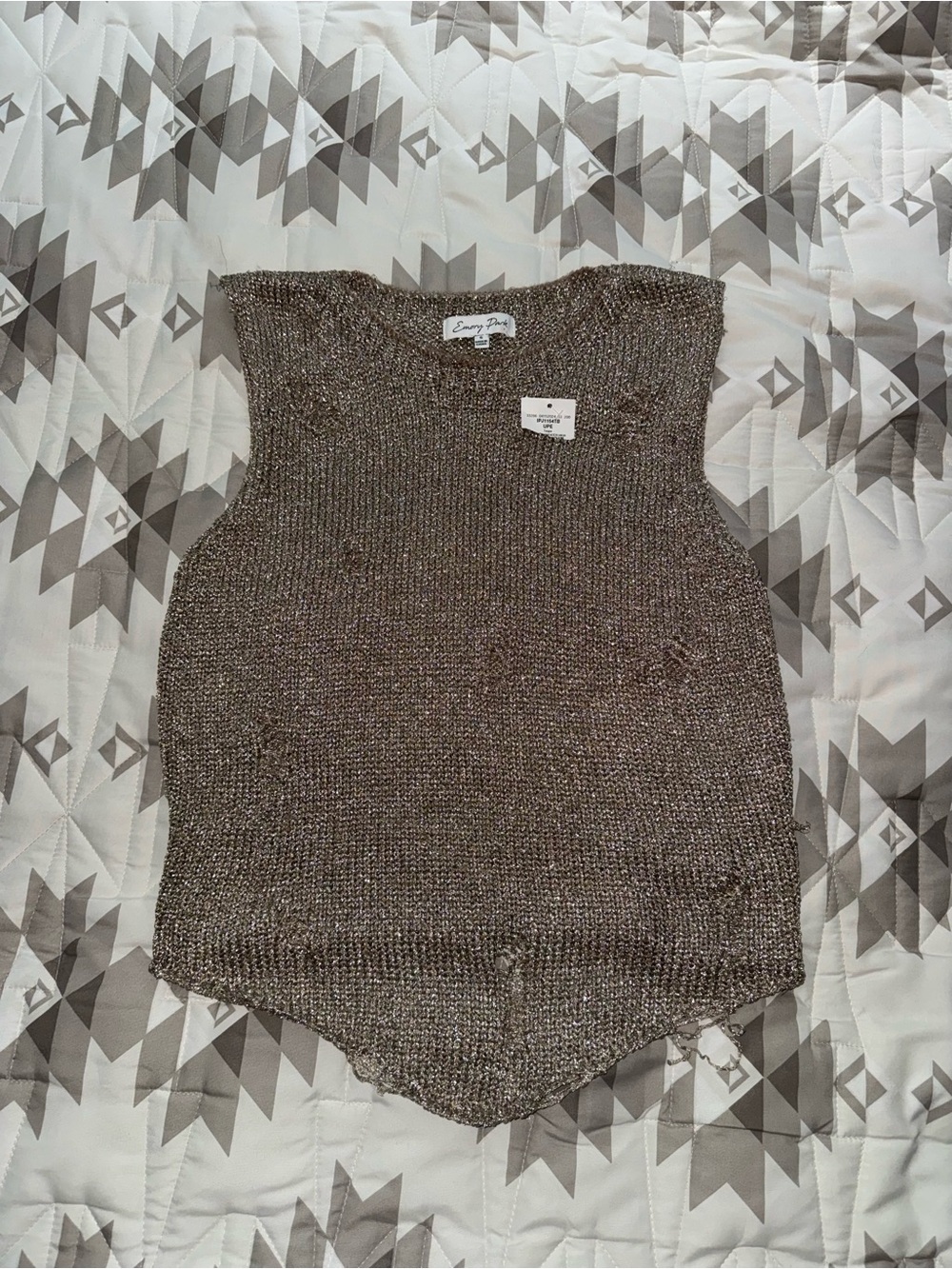 Emory Park Metallic Sweater Vest